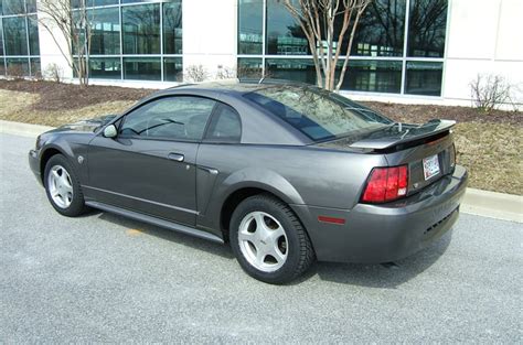 mustang 2004-4